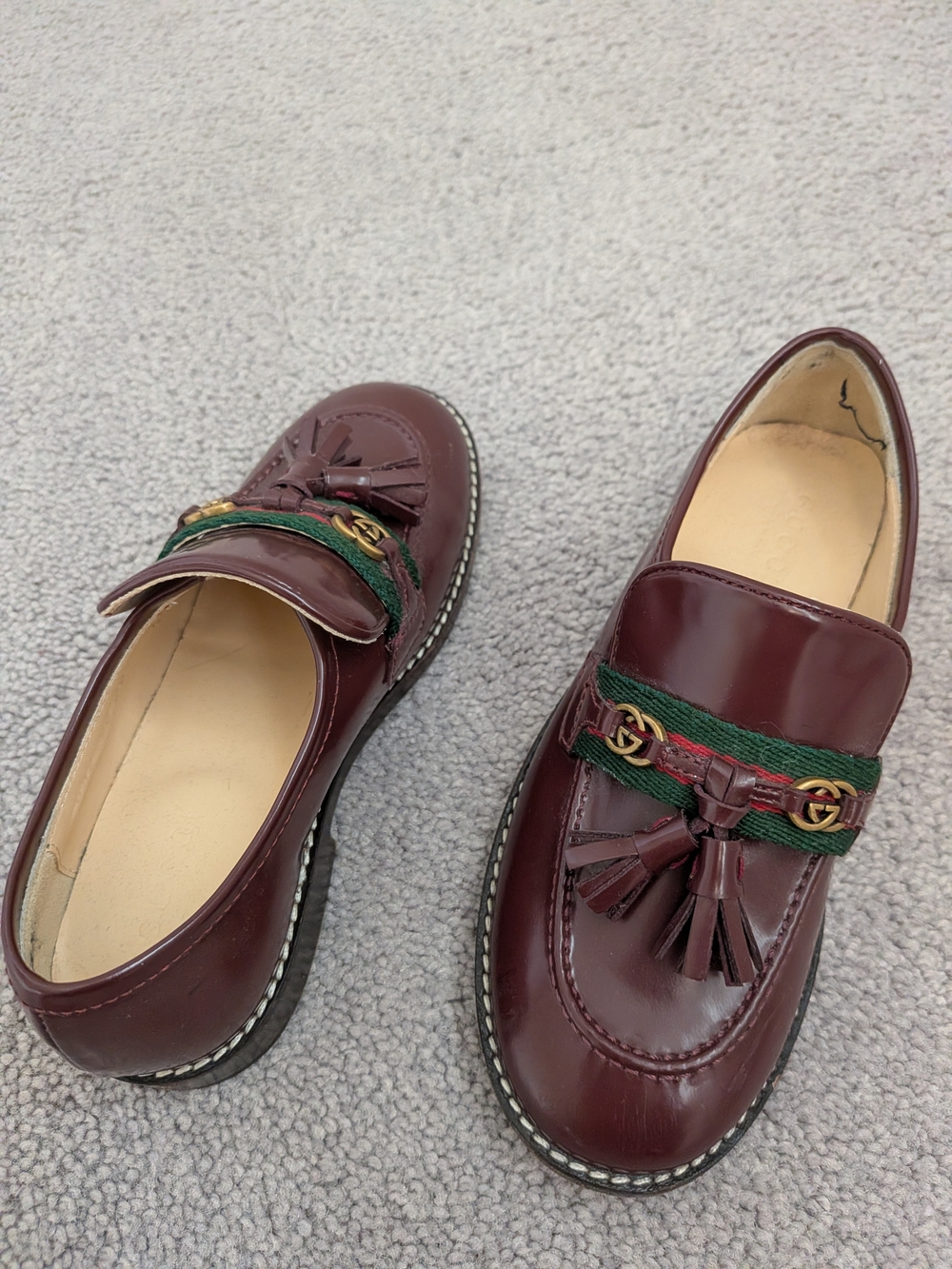 Gucci Kids Burgundy Tassel Loafers with Green-Red Web